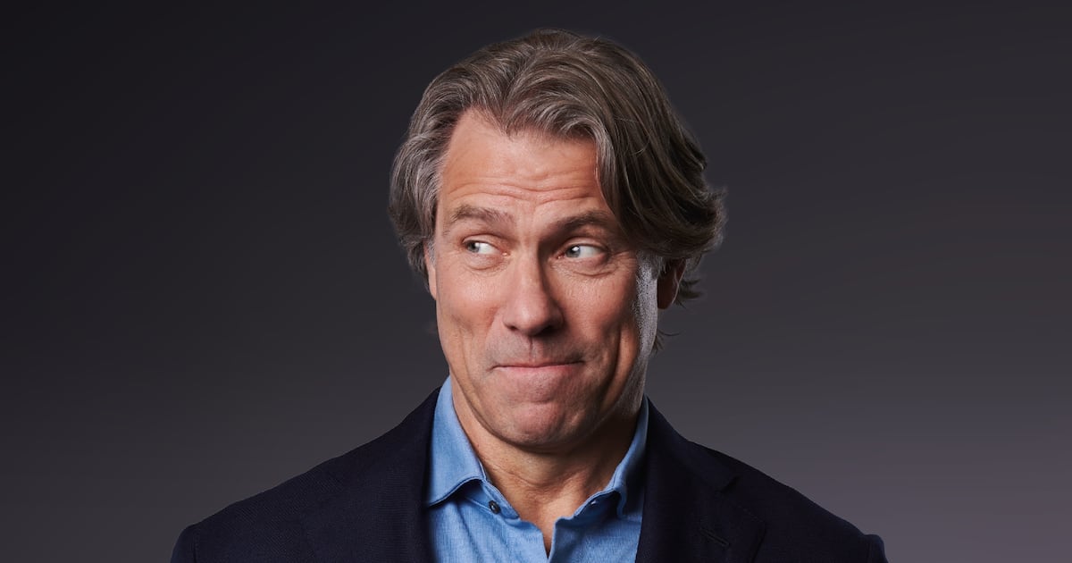 „Depresia masculină: când bărbații devin victimele altor bărbați”