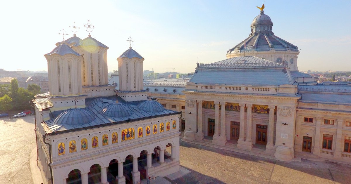 Patriarhia Română se opune legalizării prostituției: „O formă gravă de exploatare” Patriarhia Română a transmis o poziție clară în legătură cu inițiativa de legalizare a prostituției, considerând-o o „formă gravă de exploatare și tranzacționare a trupului omenesc în scop financiar”