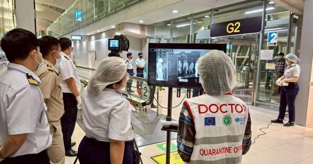 Alertă sanitară în Asia: Controale stricte pe aeroporturi după cazurile de virus Nipah din India Mai multe țări asiatice, printre care Thailanda, Nepal și Taiwan, au reintrodus controale sanitare severe pe aeroporturi, amintind de măsurile din timpul pandemiei de COVID-19