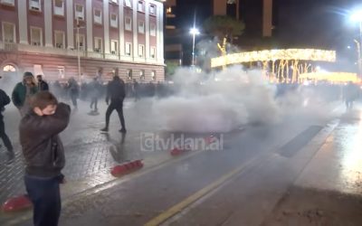 albania-protest.jpg - PresaObiectiva