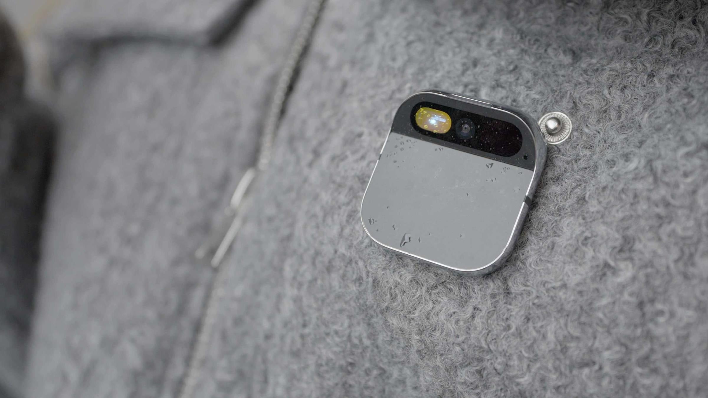 Miza adevărată dincolo de Siri și iPhone