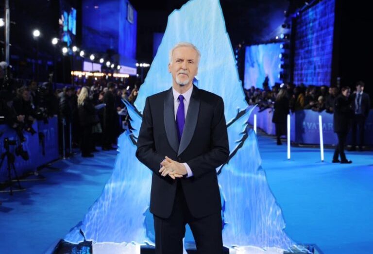 avatar-james-cameron-768x1152-1.jpg - PresaObiectiva