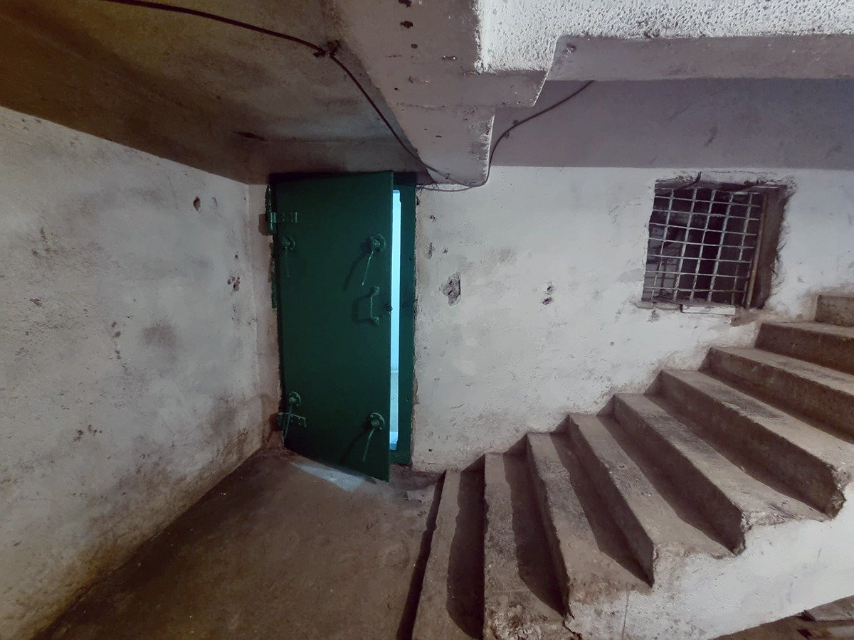 Județul Vâlcea confruntă o gravă criză a infrastructurii de protecție civică, majoritatea adăposturilor destinate situațiilor de urgență nefiind funcționale