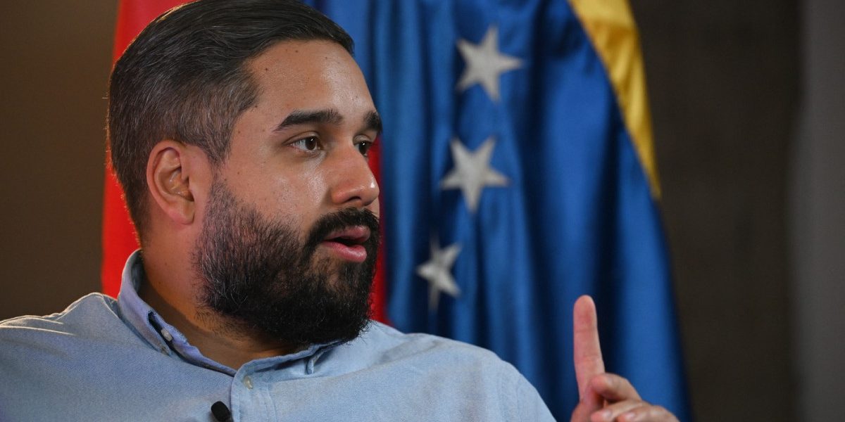 c2g9NWNjMjA4ZGFjZDhhOTM3ZTkyOTZiY2Y5MTRlNGU3Yzk.thumb_.jpg - PresaObiectiva