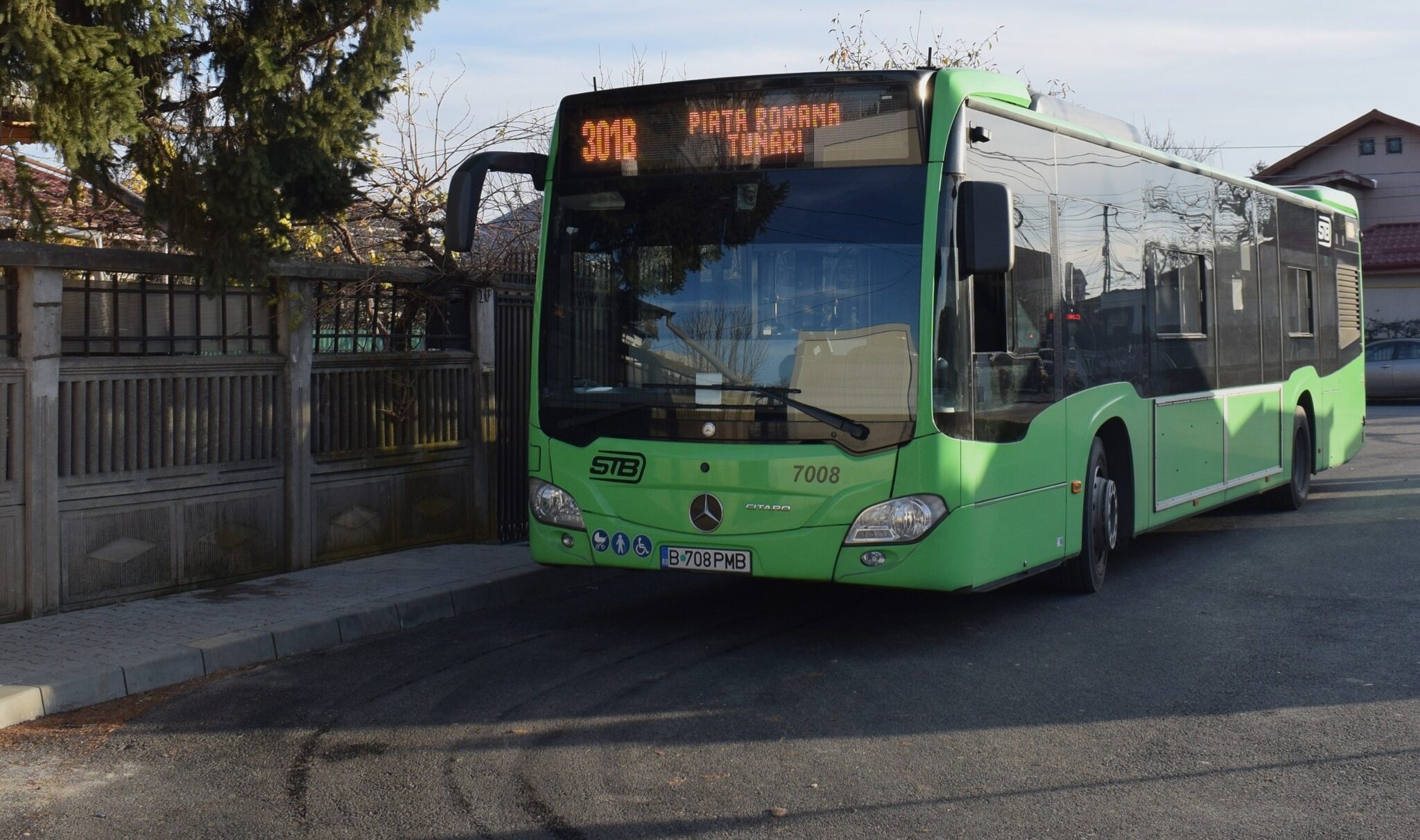 Circulația rutieră și cea a transportului în comun din București va suferi modificări semnificative în noaptea de 31 ianuarie spre 1 februarie, pentru a permite desfășurarea unor lucrări de amploare în zona intersecției dintre Calea Dorobanți și Strada Doctor Grigore Mora