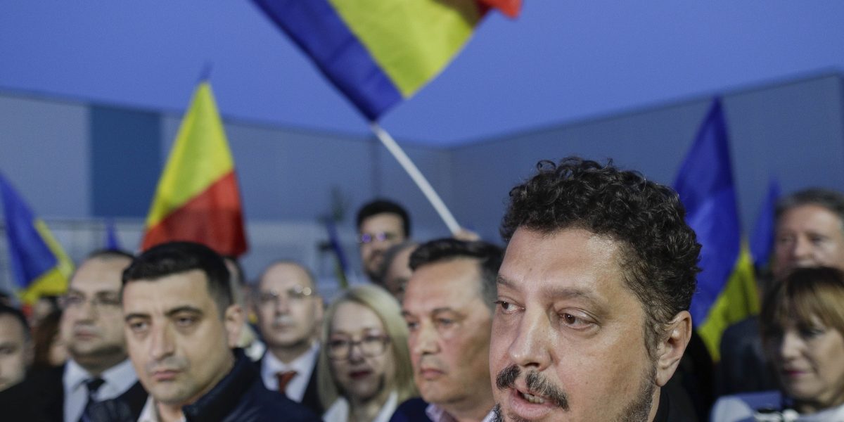 claudiu-tarziu-georges-simion.jpg - PresaObiectiva