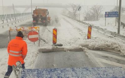 cod-rosu-viscol-trafic-autostrada-inchisa-furtuna-zapada-e1700981698895.jpg - PresaObiectiva