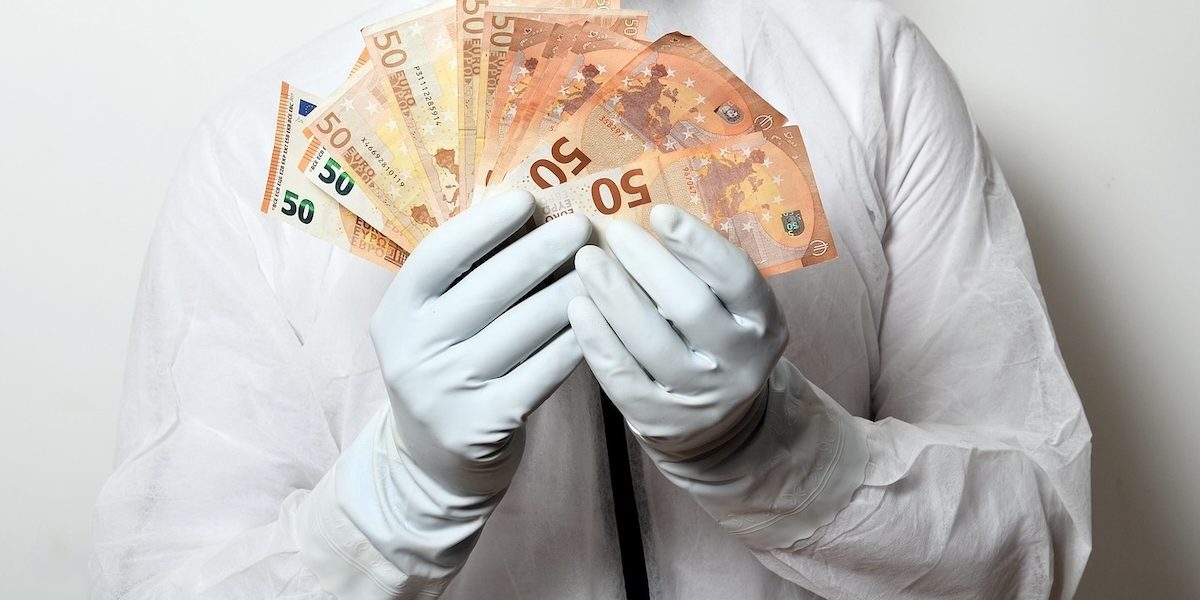 doctor-bani.jpg - PresaObiectiva