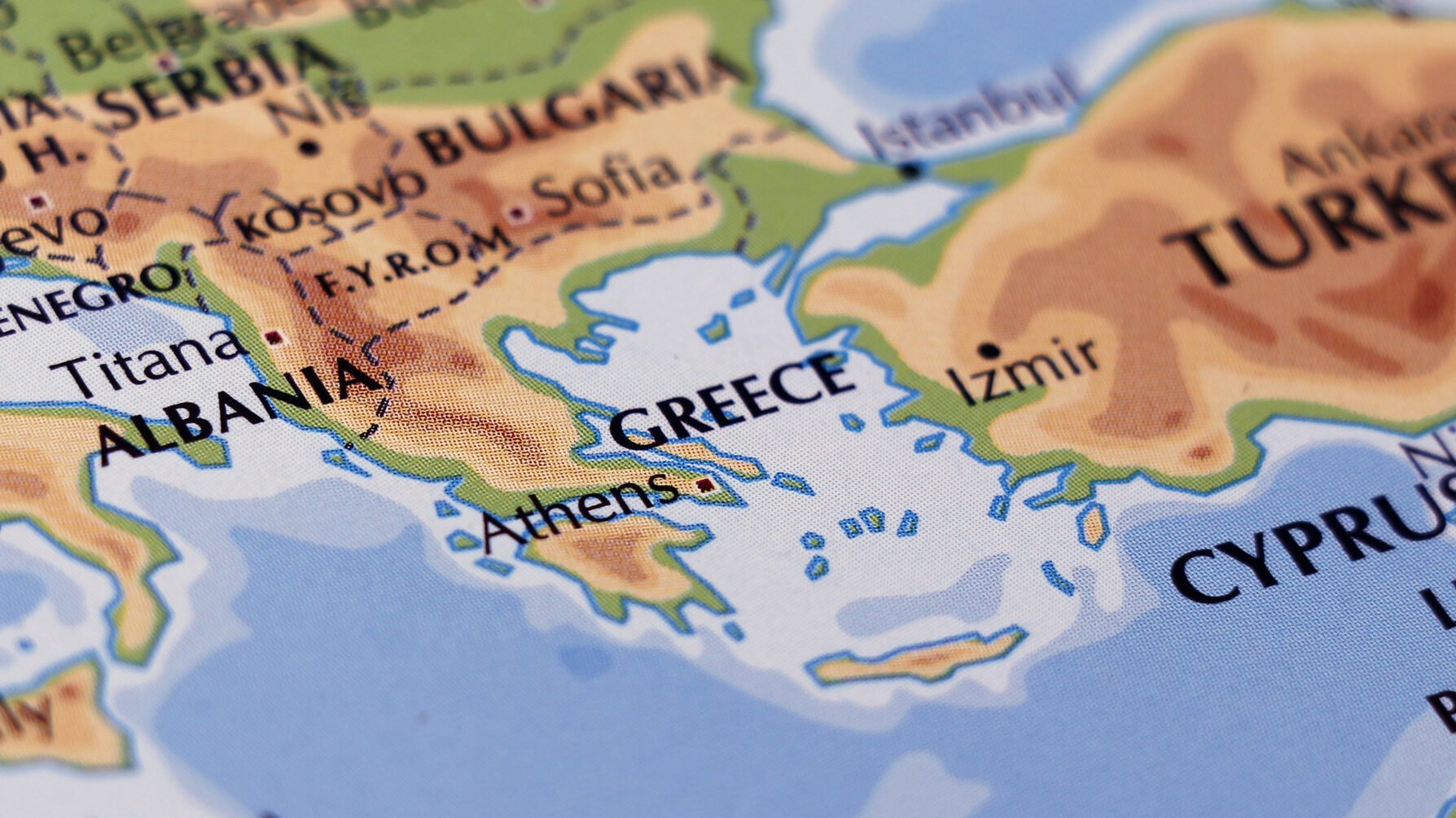 Grecia ia în calcul extinderea apelor teritoriale, provocând tensiuni cu Turcia Guvernul elen anunță intenția de a extinde zonele sale maritime, inclusiv în dreptul Mării Egee, o decizie care riscă să crească tensiunile în regiune