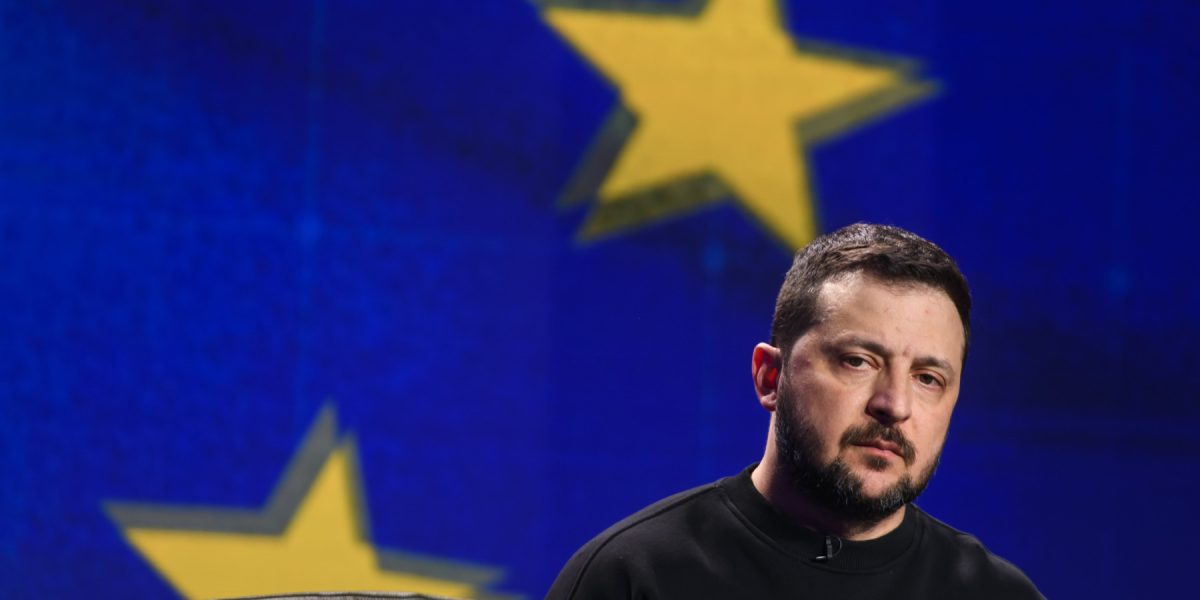 dreamstime_xxl_301270369.jpg - PresaObiectiva