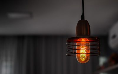 economie-curent-electric-facturi-energie-electrica-bec.jpg - PresaObiectiva