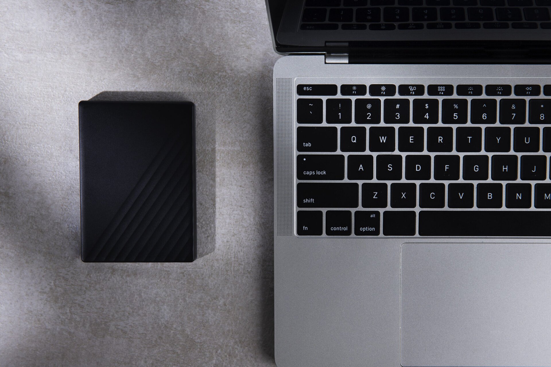 Un om din Spania a revoluționat modul în care își alimentează casa, folosind o metodă ingenioasă pentru a elimina complet dependența de rețeaua electrică tradițională