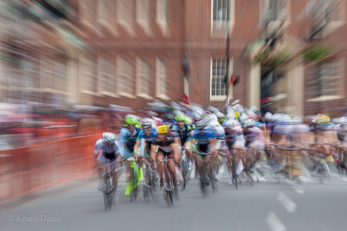 Fotografia sportivă este adesea definită de un singur lucru: imortalizarea momentului perfect într-o clipă de acțiune, frântă sau în plină desfășurare