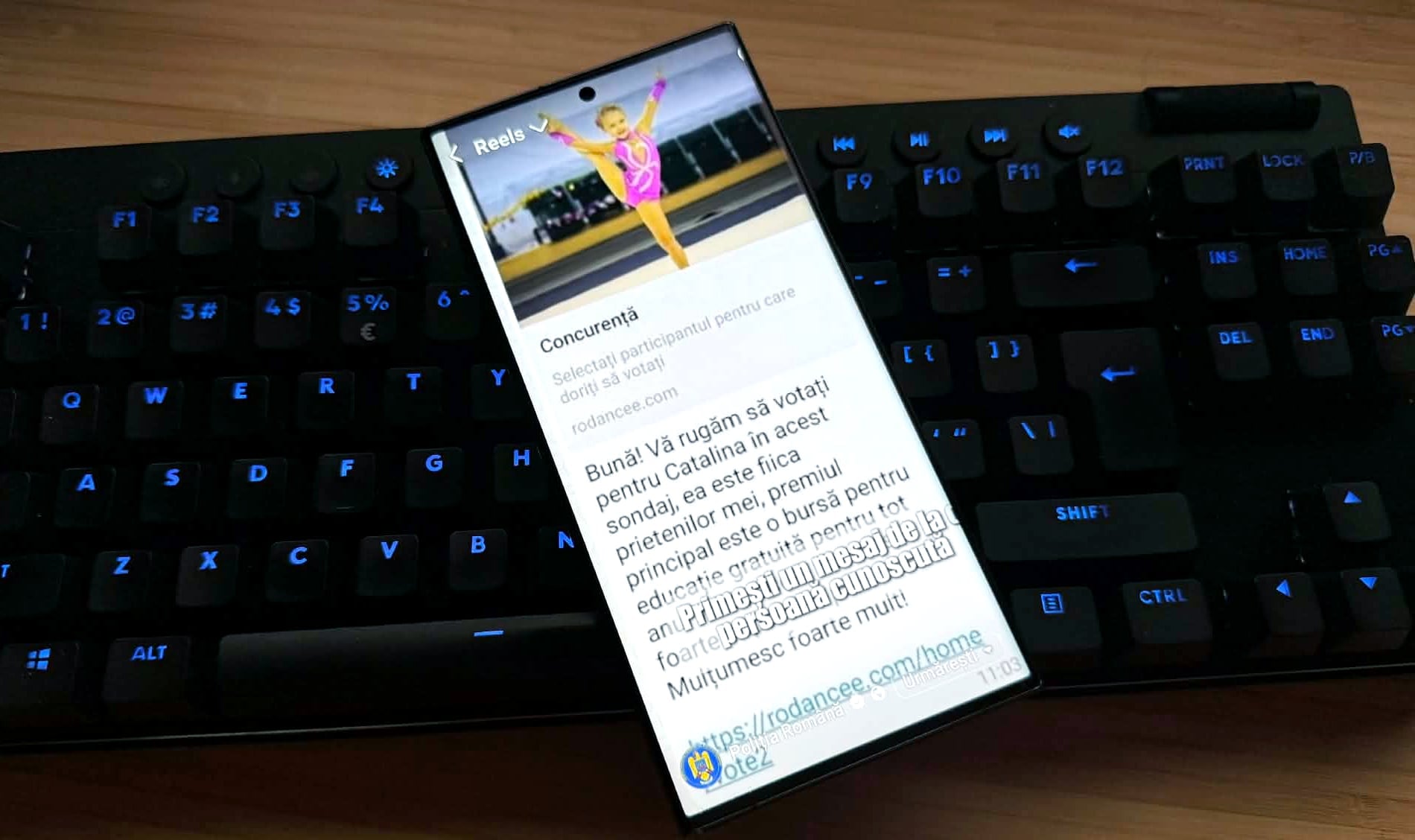 Schema de înșelătorie „vot pentru Adeline” revine în forță, alimentată de o combinație periculoasă de mesaje emoționale și distribuiri virale, și devine un risc serioasă pentru utilizatorii de WhatsApp din România