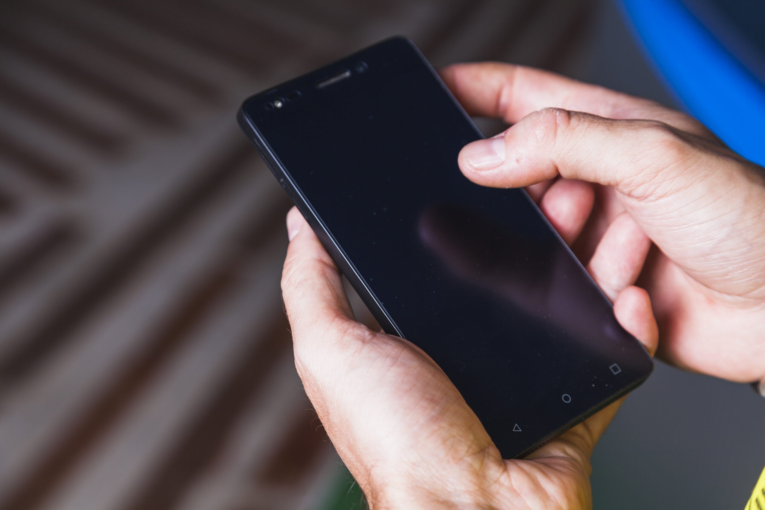 Probleme majore pentru utilizatorii telefoanelor Pixel, Google tăcând asupra dezastrului Google Pixel, pionieri în lumea smartphone-urilor cu funcții avansate și design inovator, se confruntă în ultimele zile cu o serie de probleme majore provocate de cea mai recentă actualizare software