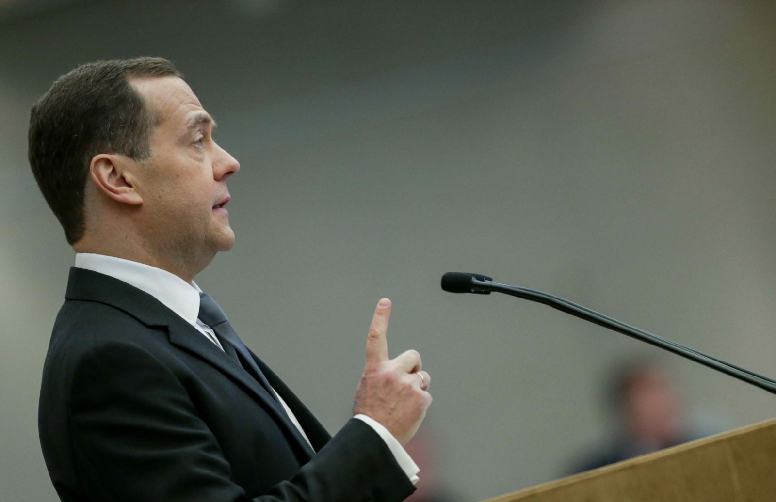 Dmitri Medvedev, fostul președinte și premier al Rusiei, amenință cu operațiuni de răpire ale unor lideri occidentali Fostul lider rus Dmitri Medvedev a depășit limitele discursului diplomatic obișnuit, lansând declarații care ridică semne de întrebare asupra direcției în care se îndreaptă politica externă a Rusiei