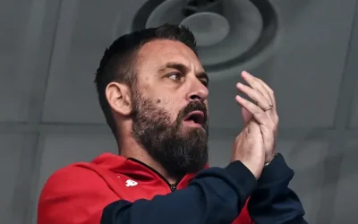 https3A2F2Fsportsmole-media-prod.s3.gra_.io_.cloud_.ovh_.net2Fuploads2F20252F112Fgenoa-head-coach.webp - PresaObiectiva