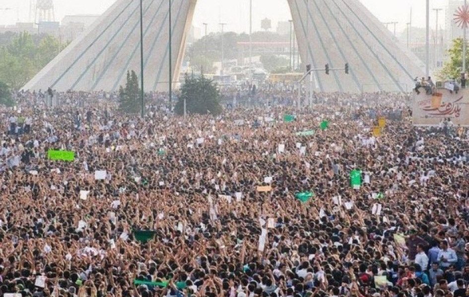iran-proteste-multime-oameni.jpg - PresaObiectiva