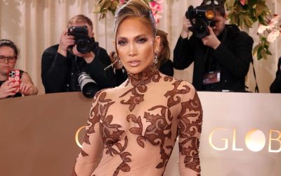 jennifer-lopez-2026-globes-prep-011126-061ec5e11ac44967ba4b04e89000a6fe.jpg - PresaObiectiva