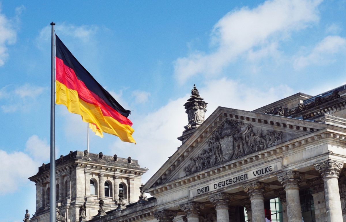Guvernul german propune reformarea sistemului de ajutor social, în încercarea de a recalibra mecanismele protecției sociale și de a stimula integrarea pe piața muncii