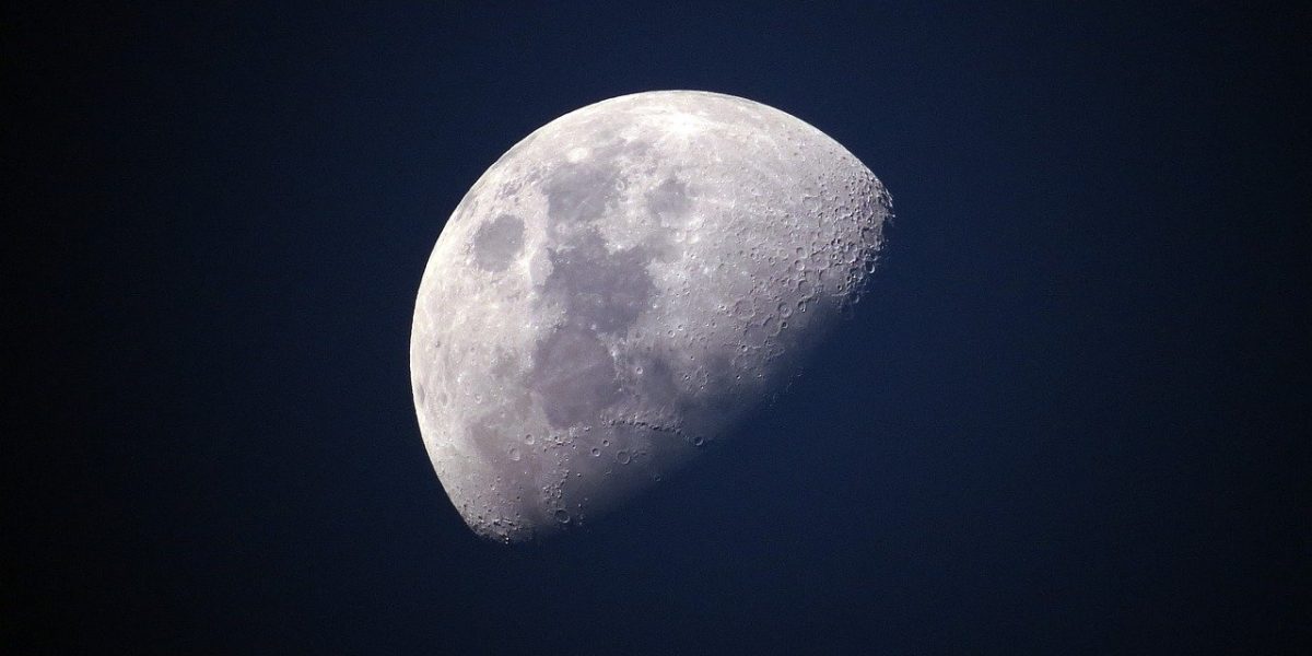 moon-g560dafc59_1280.jpg - PresaObiectiva