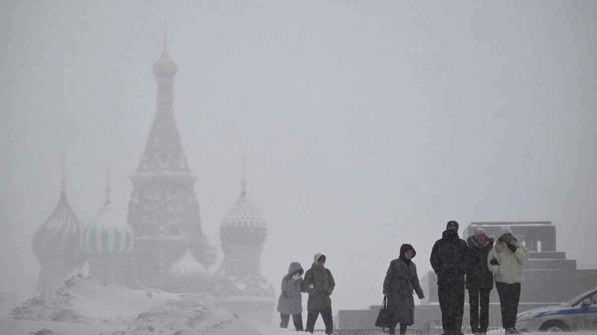 Moscova, acoperită de cele mai mari ninsori din 146 de ani