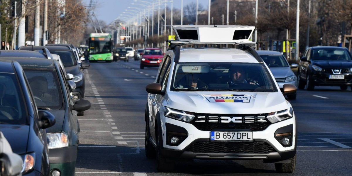 parcarepelocurilealbastre.jpg - PresaObiectiva