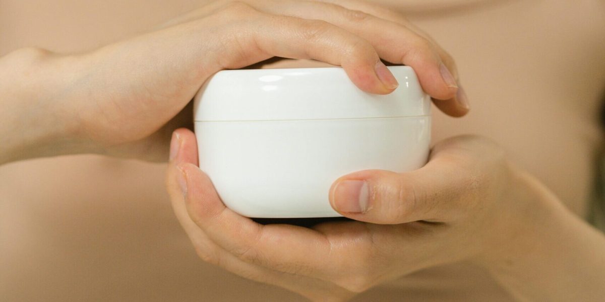 pexels-shvets-production-9774603-scaled-e1769354345225.jpg - PresaObiectiva