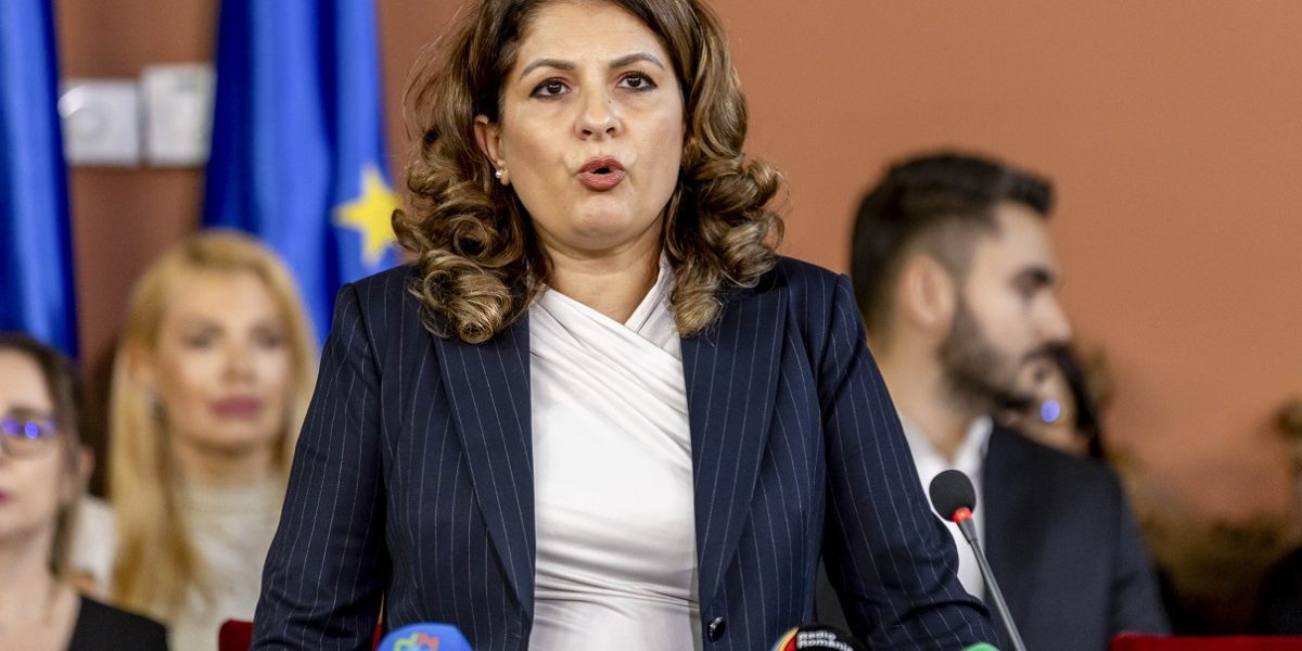 presedinta-CAB-Liana-Arsenie.jpg - PresaObiectiva