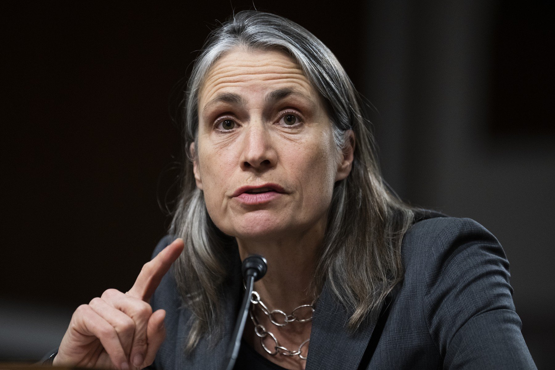 Fiona Hill: Rusia a propus Administrației Trump un acord secret în schimbul influenței asupra Venezuelei Intriga diplomatică dintre Statele Unite și Rusia continuă să se adâncească, odată cu revelațiile fostului consilier senior al Casei Albe pentru Rusia și Europa, Fiona Hill