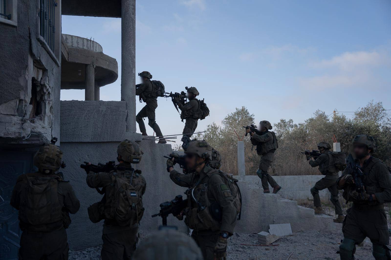 Războiul din Gaza: Creștere alarmantă a tulburărilor de stres posttraumatic și a sinuciderilor în rândul militarilor israelieni