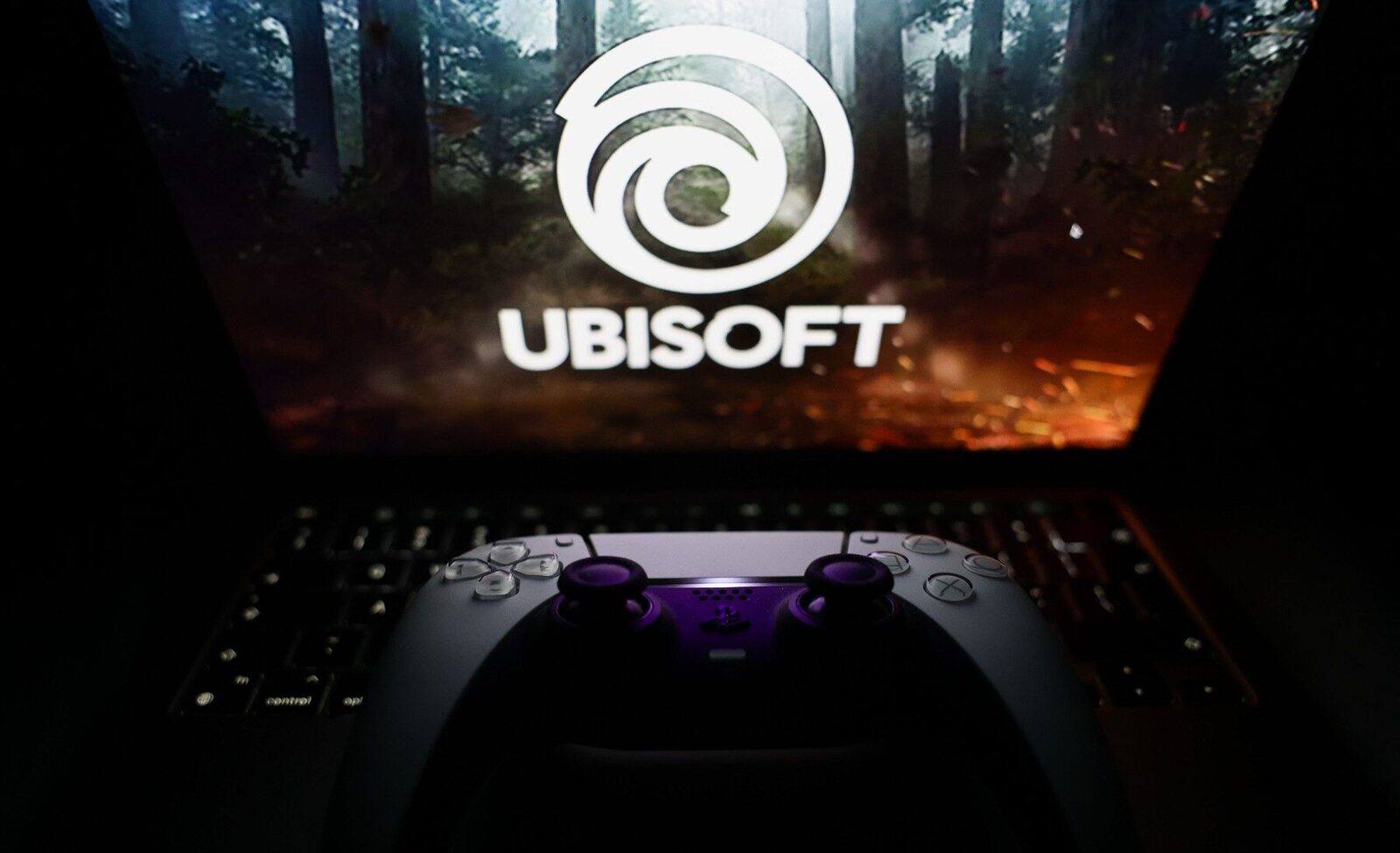 Acțiunile Ubisoft, unul dintre cei mai mari jucători din industria jocurilor video la nivel mondial, au înregistrat o prăbușire spectaculoasă pe bursa de la Paris, după anunțul despre restructurare majoră în portofoliul său de proiecte