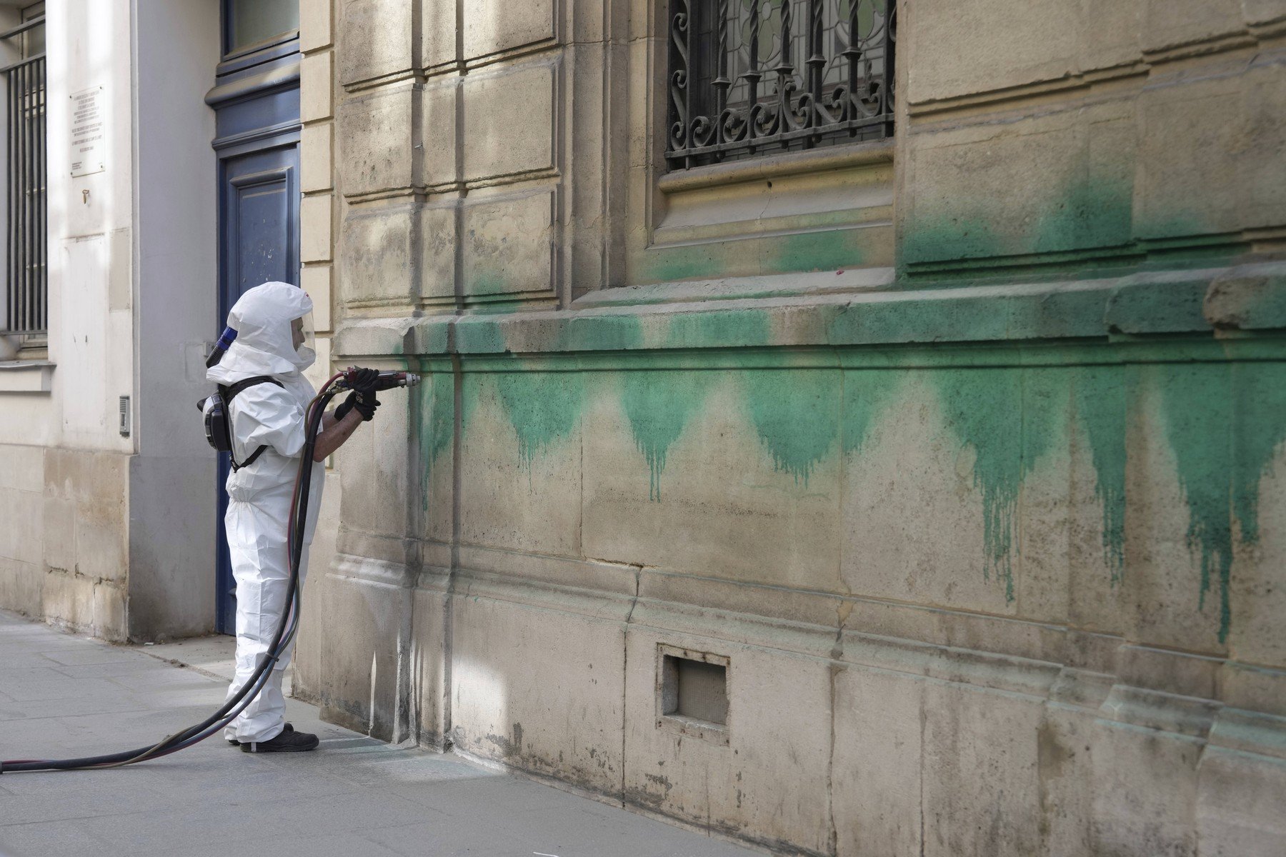 Raport alarmant despre subminarea luptei împotriva antisemitismului în Europa: lacune în sistemul de raportare Europa se confruntă cu o dificultate majoră în combaterea antisemitismului, după publicarea unui raport al Agenției pentru Drepturi Fundamentale a Uniunii Europene (FRA), care evidențiază deficiențe grave în sistemul de colectare și înregistrare a incidentelor antisemite