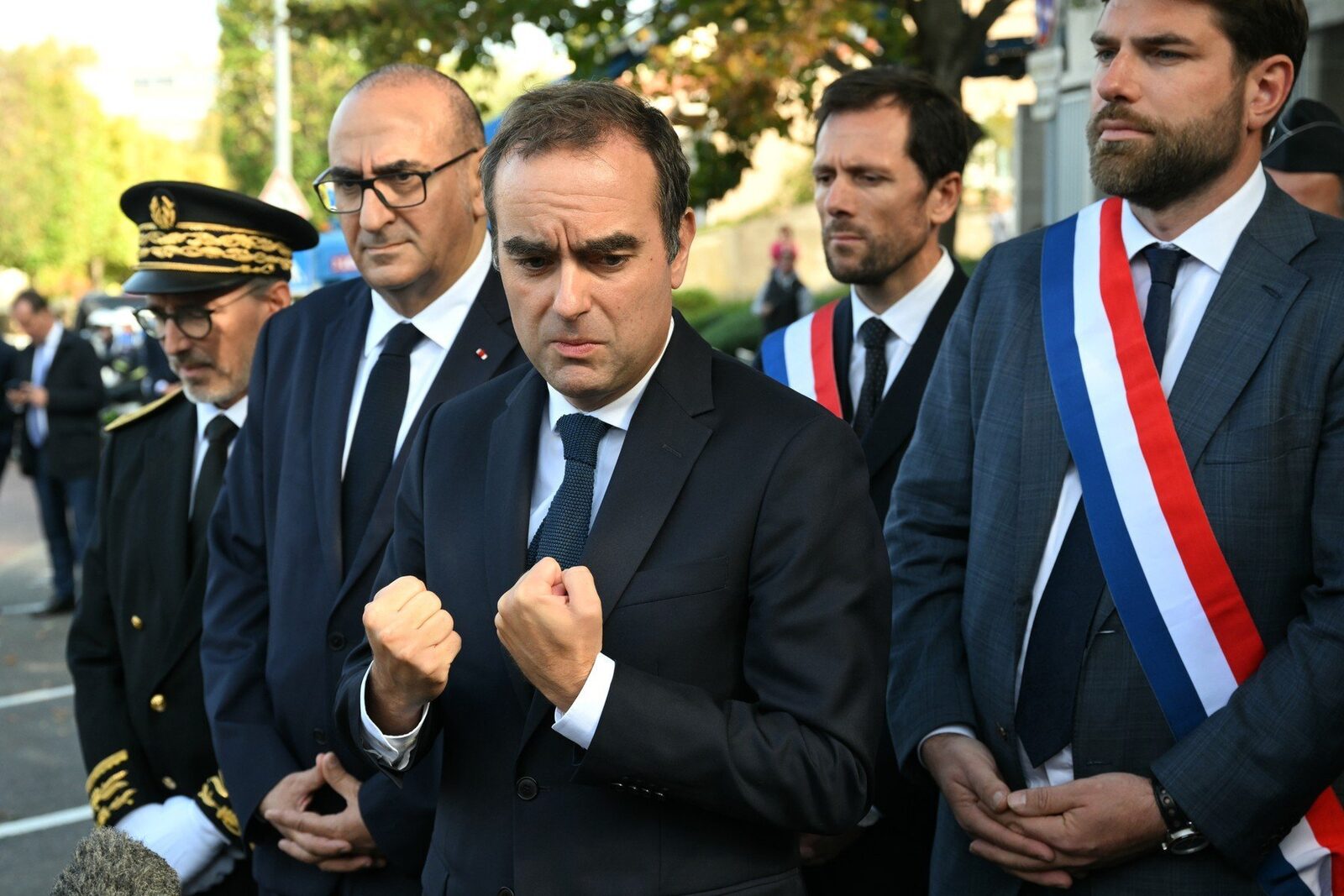 Premierul francez Sébastien Lecornu a ordonat pregătirea pentru eventualitatea organizării alegerilor legislative în luna martie, într-un context de instabilitate politică acută și asumarea unor decizii strategice din partea Guvernului de la Paris