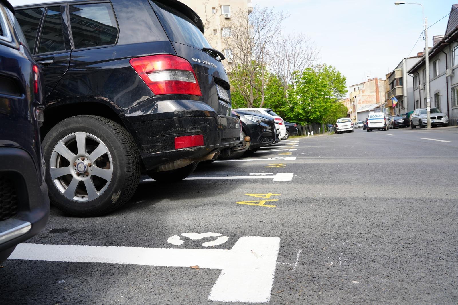 Primăria Sectorului 5 lansează platforma online pentru cererile de parcare pentru anul 2026 Locuitorii Sectorului 5 pot acum să depună cererile pentru locurile de parcare pentru anul următor direct de pe internet, printr-o platformă digitală accesibilă nonstop