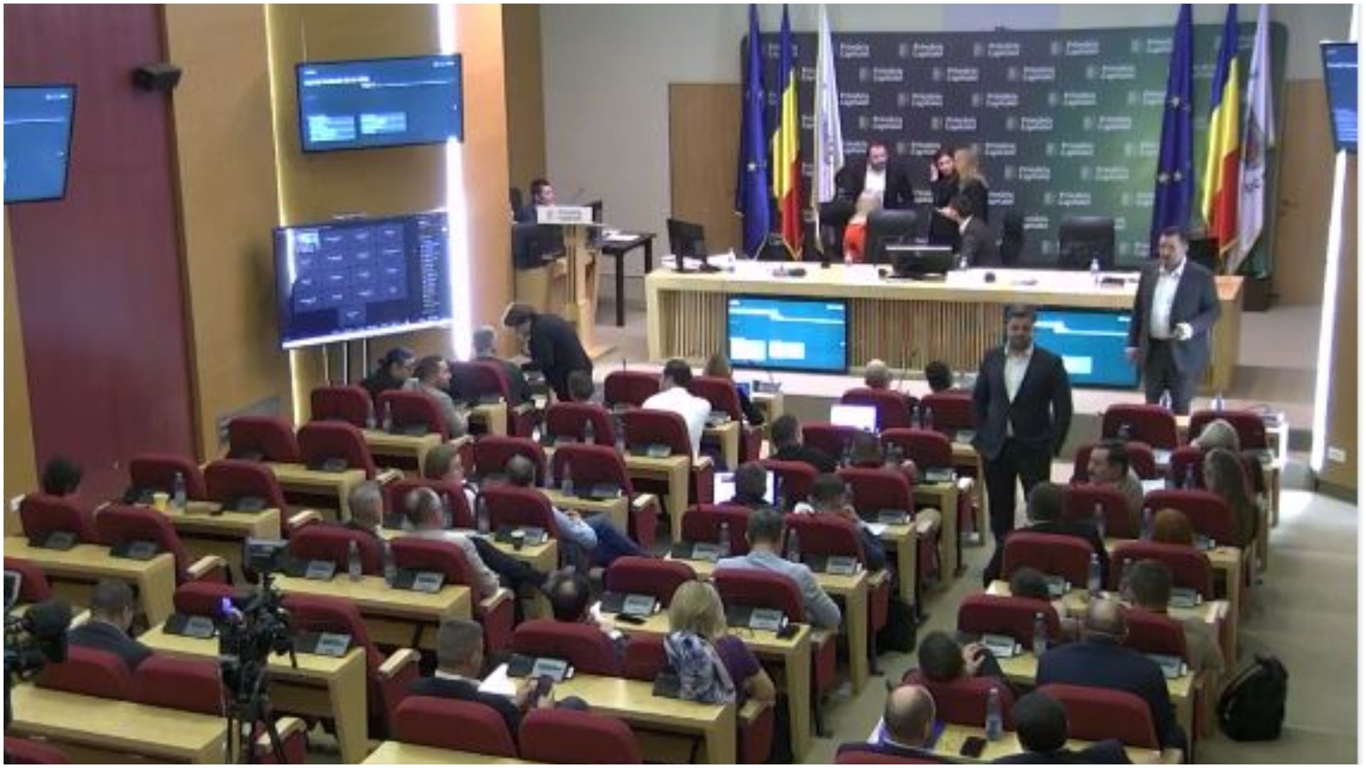 Conflict dur între Stelian Bujduveanu și directorul Centrului „Lumina”