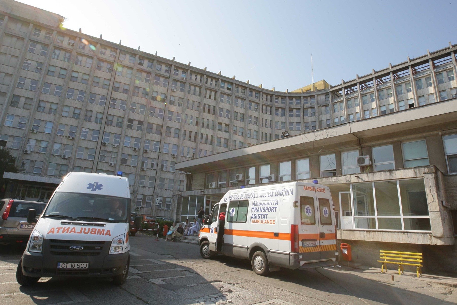 Ministrul Sănătății anunță control la Spitalul Județean Constanța după acuzații de absență masivă a medicilor pe secții Situație alarmantă la Spitalul Clinic Județean de Urgență Constanța, unde în ultima vreme au apărut acuzații privind absența masivă a medicilor de pe anumite secții
