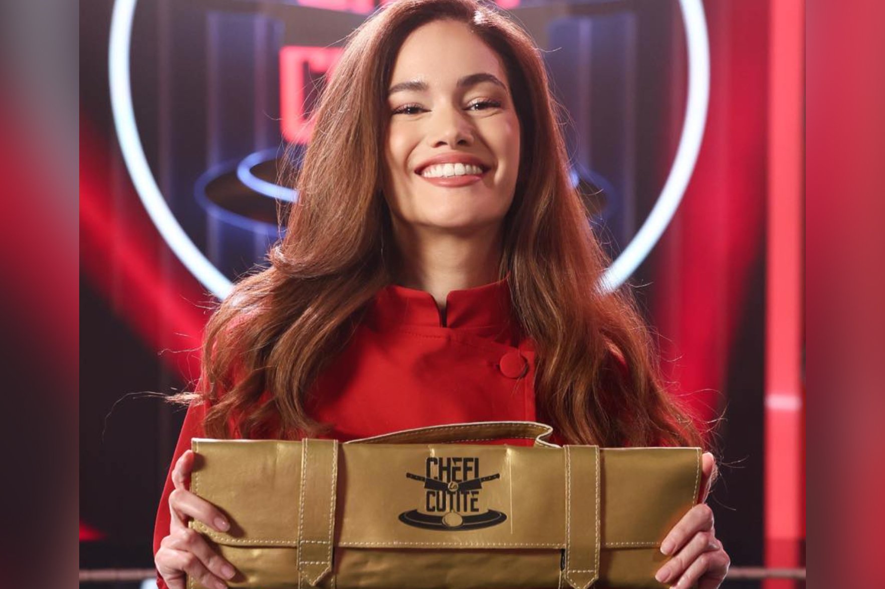 Tragedie în Israel: Tal Berkovich, fostă concurentă „Chefi la cuțite”, a murit la 41 de ani în urma unui accident rutier Tal Berkovich, cunoscută din sezonul 2025 al emisiunii „Chefi la cuțite”, a decedat în urma unui grav accident rutier