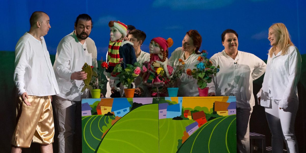 teatrul_tandarica_2.jpg - PresaObiectiva