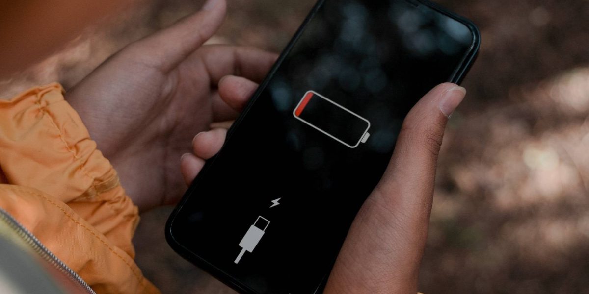 trucuri-care-nu-te-ajuta-sa-economisesti-bateria-telefon.jpg - PresaObiectiva