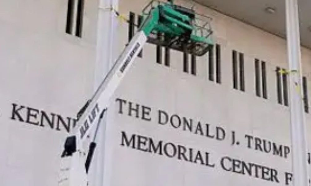 trump-kennedy-center.jpg - PresaObiectiva