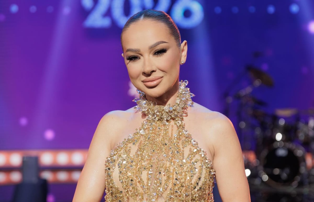 Vlăduța Lupău, în centrul unui zvon controversat despre căutări internaționale În ultimele zile, artista Vlăduța Lupău a devenit subiect de speculație în urma unor informații conform cărora ar fi fost căutată de autorități într-un dosar penal internațional