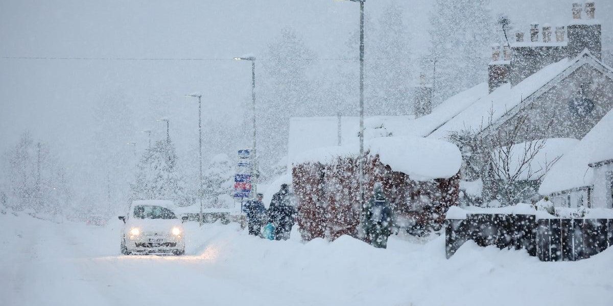 zapada-furtuna-nameti-marea-britanie.jpg - PresaObiectiva