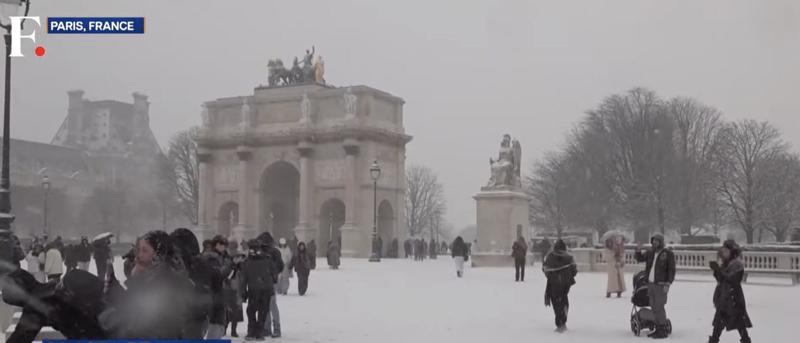 Autoritățile franceze au emis un cod portocaliu de ninsori abundente și polei pentru miercuri, 7 ianuarie, afectând un număr semnificativ de regiuni din centrul și nordul țării