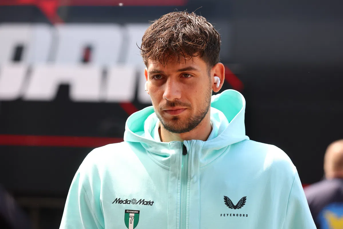 Van Persie explică alegerea lui Moder ca atacant central