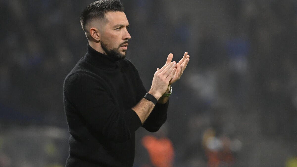 Sporting, pe calea greșelii: FC Porto își consolidează avantajul FC Porto a obținut o victorie crucială în confruntarea din cadrul campionatului, lăsând Sporting în urmă cu patru puncte și păstrând avantajul în meciurile directe