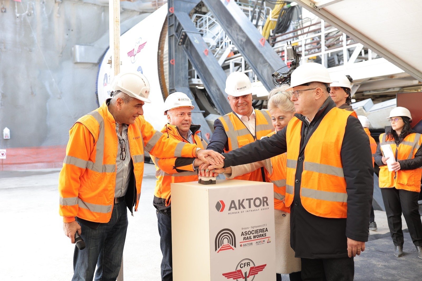 România devine cea de-a doua piaţă de referinţă pentru grupurile greceşti din construcţii, lăsând în urmă alte destinaţii tradiţionale în regiune