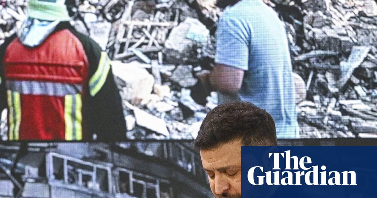 Zelenskyy denunță agresiunea rusă la Conferința de Securitate de la Munchen Președintele ucrainean Volodymyr Zelenskyy a condamnat vehement politica belicoasă a lui Vladimir Putin, numindu-l un „sclav al războiului”, în cadrul unei intervenții la Conferința de Securitate de la Munchen