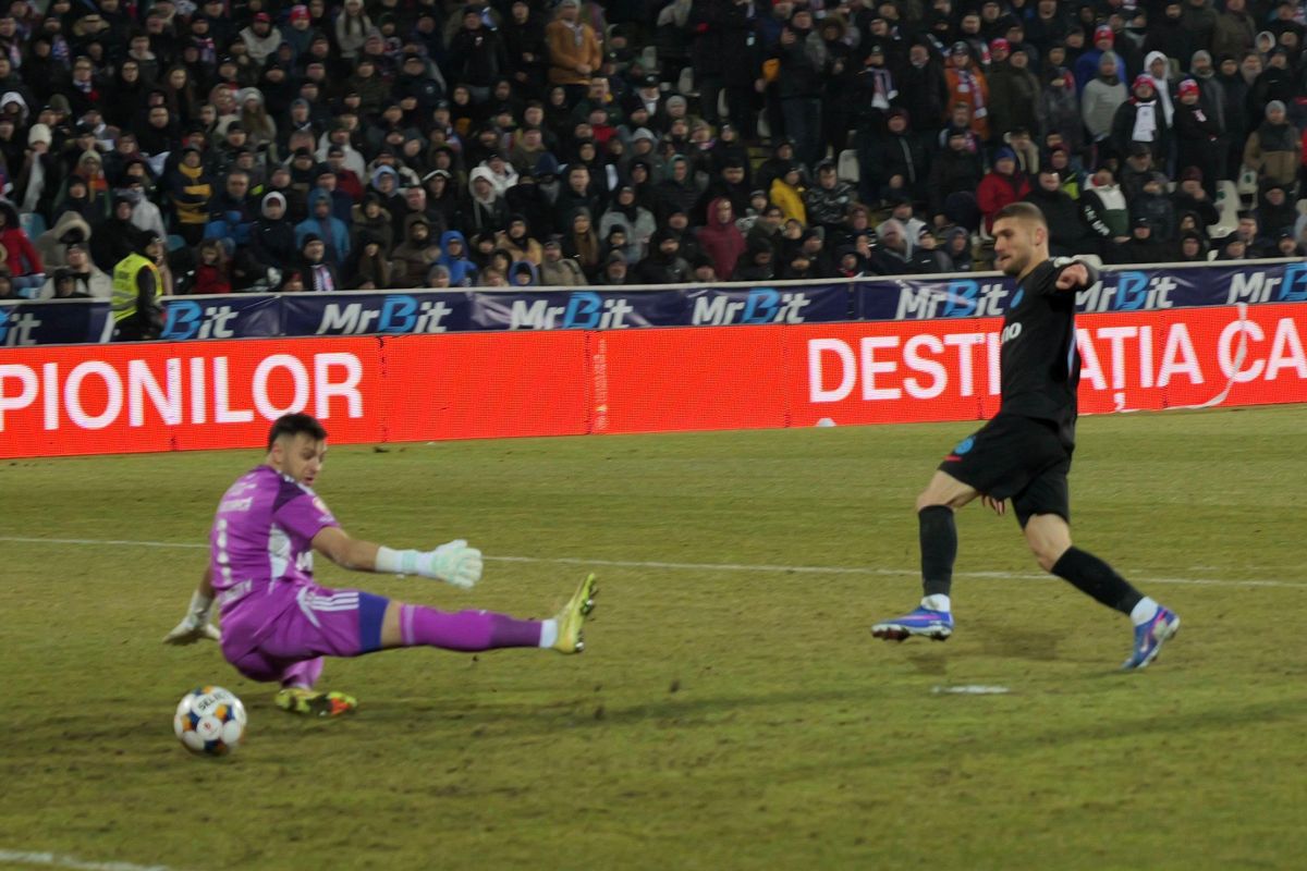 Oțelul – FCSB: Duel decisiv în lupta pentru play-off Într-un meci electrizant din etapa a 26-a a Superligii, FCSB a obținut o victorie esențială pe terenul Oțelului Galați, scor 2-1