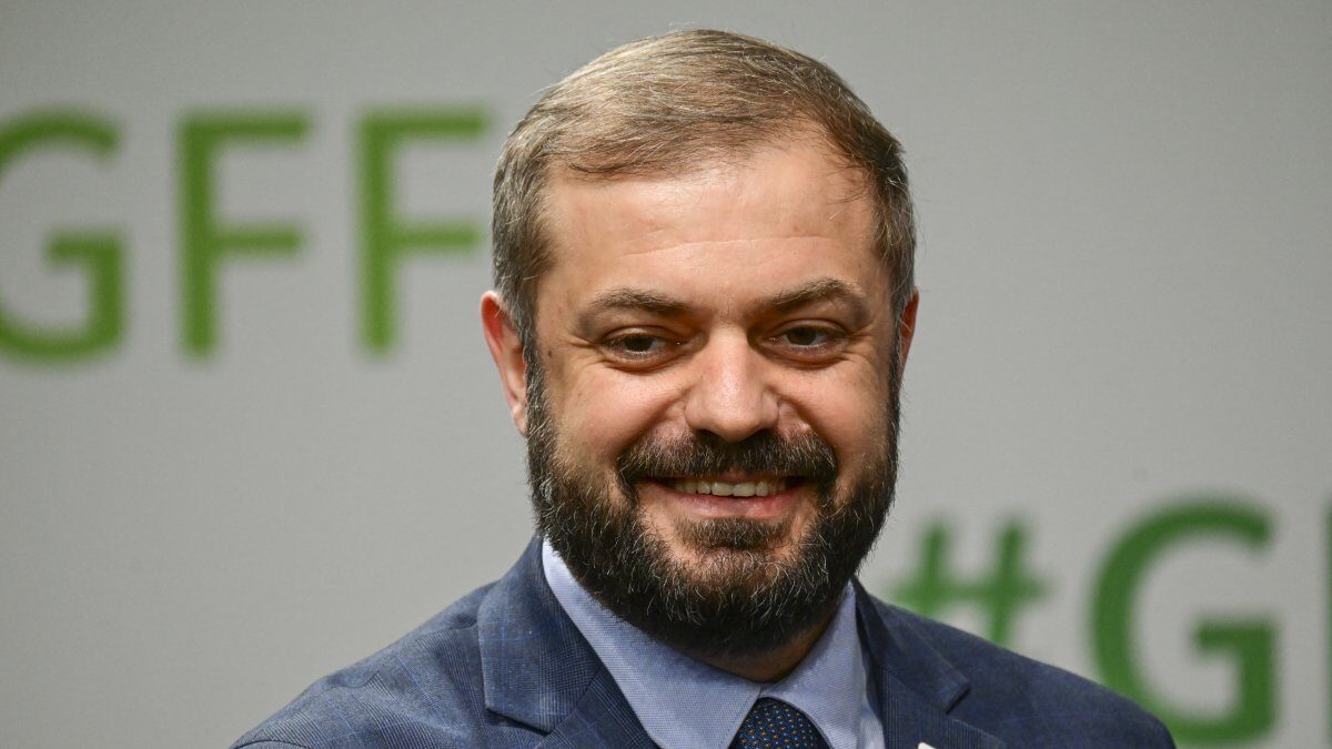 Armenia și Azerbaijan negociază tranzitul de LNG și bitum